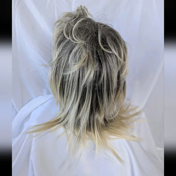 Auguyist Mullet Wig Blonde With Dark Roots Adjustable Cap OSFM Unisex NWT - Picture 4 of 8